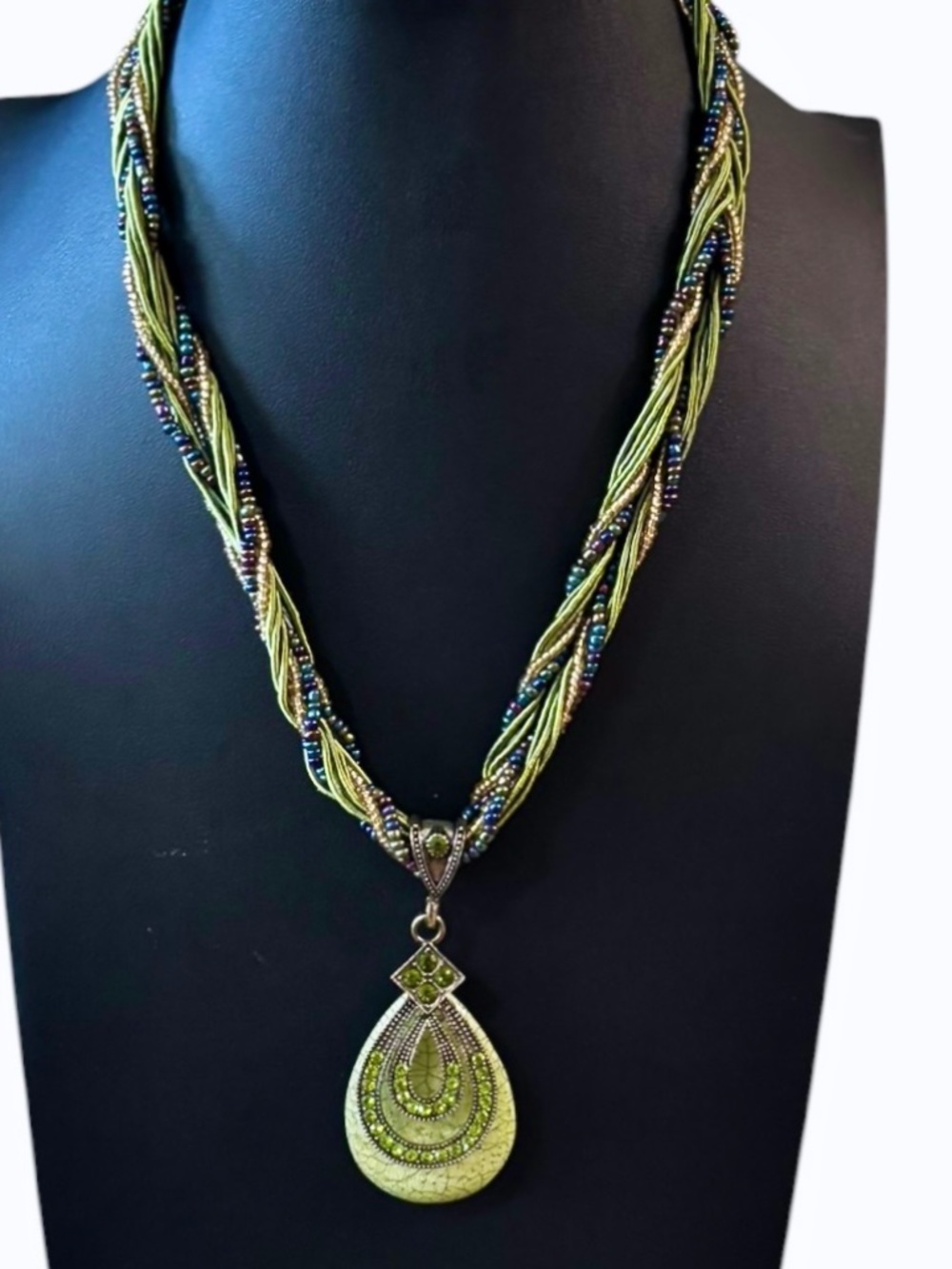 Womens Green Beaded Glass Pendant‎ Necklace